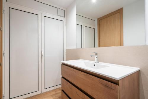 Gonzalo de Berceo - Apartamentos