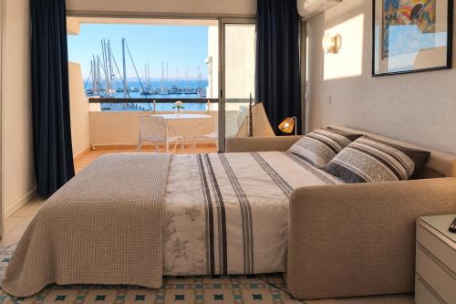Adoya Plage Studio Vue mer et port Parking gratuit WiFi , Piscine, Tennis