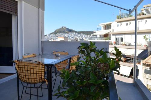 Apartment in the Heart of Athens