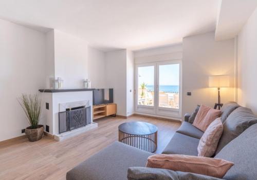 AR22 Belgravia Club