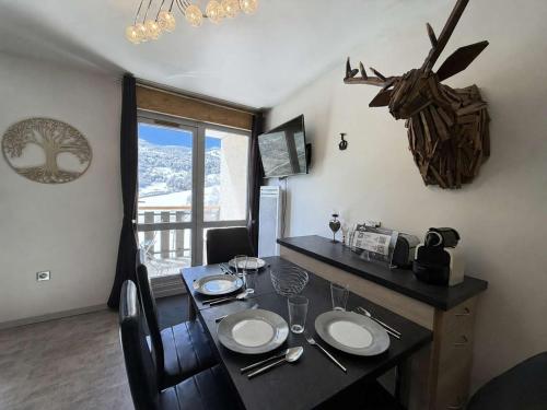 Appartement moderne et confortable au pied des pistes avec parking gratuit