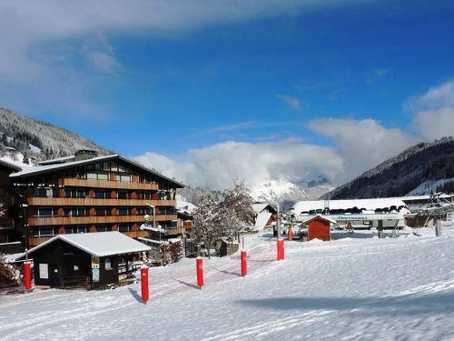 Studio rénové sur les pistes, idéal pour 4