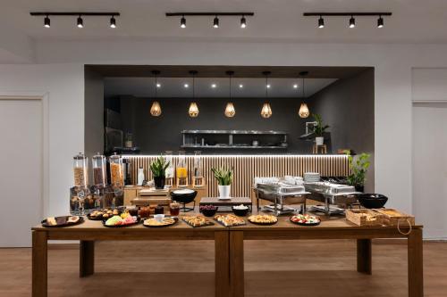 Athens Odeon Hotel