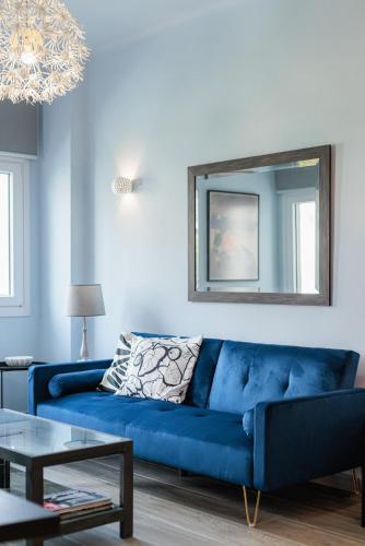 F & B Collection - Flat for 4