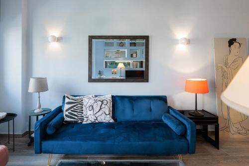 F & B Collection - Flat for 4