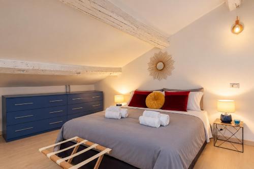 Trevi Fountain Stylish Penthouse IREX Apartment