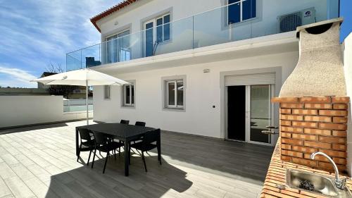Villa Hibisco - Private Pool - 16 Pax - Albufeira