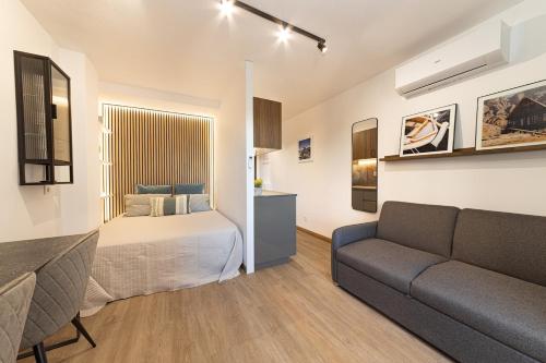 Palm Apartments Sunny Studio Fast Wi-Fi ideal for Long Stay