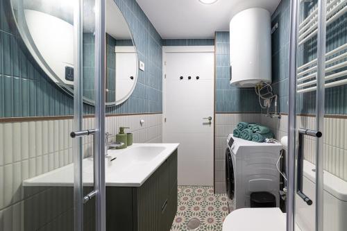 Palm Apartments Sunny Studio Fast Wi-Fi ideal for Long Stay