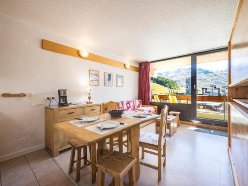 Studio lumineux avec balcon, Ski aux pieds, 4 pers - FR-1-344-945