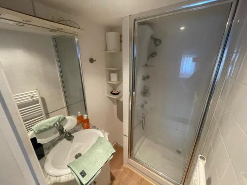 Adresse Capucins - 481