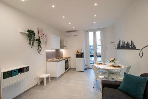 Milano City Centre - Stylish Flat Porta Venezia - Fast WiFi, AC, Metro