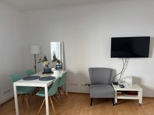 Central Alpha Apartment 7min to the city centar