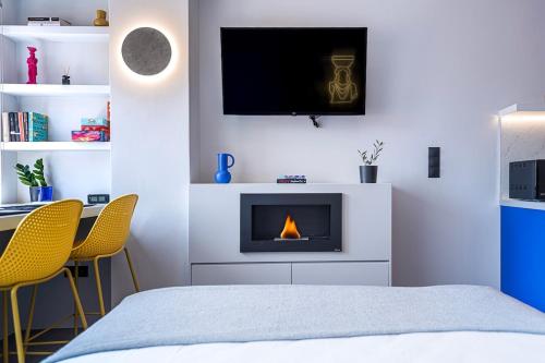 Morfes Karyatis studio,5 minutes from Monastiraki square
