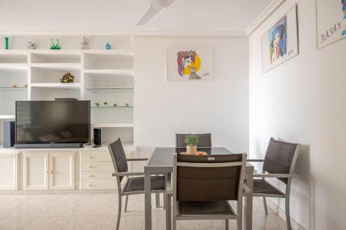 Wake Up to Sea Views, a Short Walk from the Beach