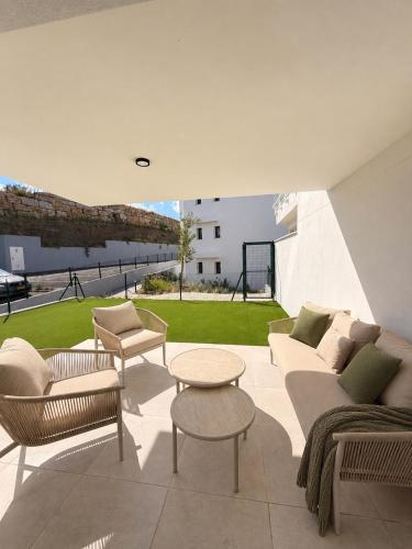 New modern in La Cala with terrace and pool