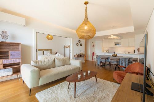 The Venus Apartment By Sam Houses