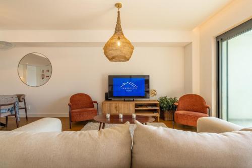 The Venus Apartment By Sam Houses