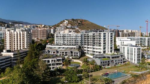 The Venus Apartment By Sam Houses