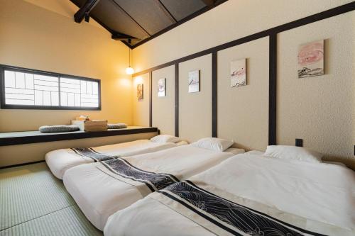 鶴Inn 鶴橋駅徒歩2分 難波 梅田 天王寺 関西空港 奈良へ直通 贅沢な和モダン一軒家 青波居