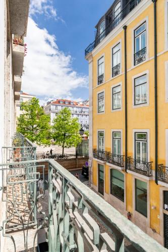 Charming Central Apartment