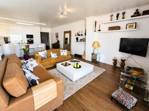 Casa da Tia Rosa Ericeira with indoor and outdoor pool