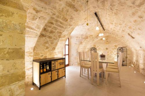 Byblos villa walking distance to Everything with Private Pool & BBQ