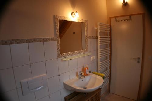 Un baño de Ferienwohnung Weinberg