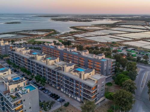 The Simon Residences - Ria Retreat