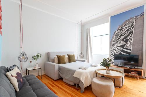 Bedrooms in Shared Apartment in Accommodation in Downtown Lisbon