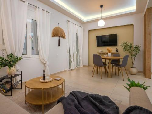 Urban Glow - Central 2BR