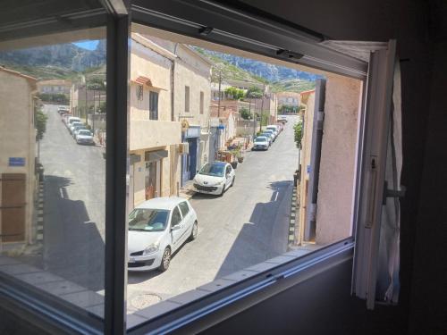 Charmant studio climatisé en plein coeur des Goudes