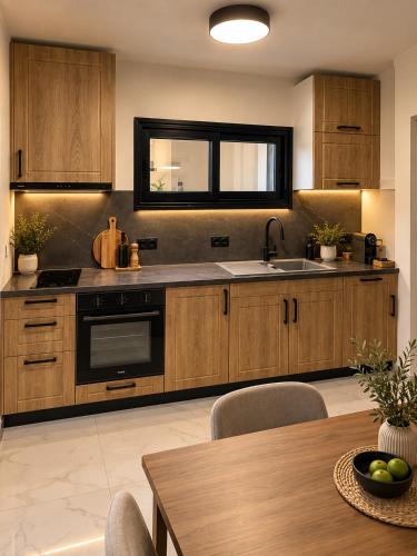 M Boutique Apartments Athonos