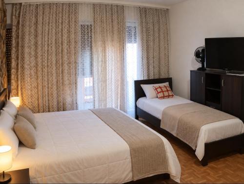 Central Geneva Apart Suite Rooms