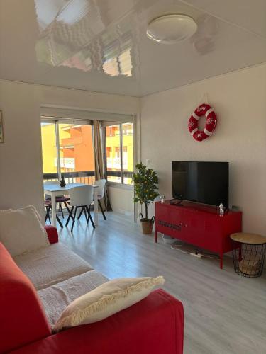 Charmant T2 avec loggia - Port Malfato - Rénové et lumineux