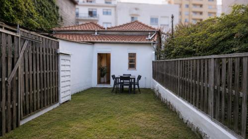 Lemon Tree House 387 Private Garden 2 Minutes to Metro