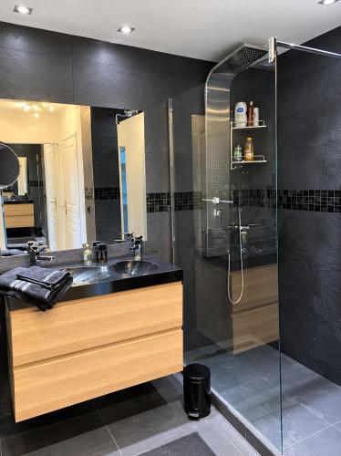 Appartement Les Eucalyptus dans domaine privé à Cannes