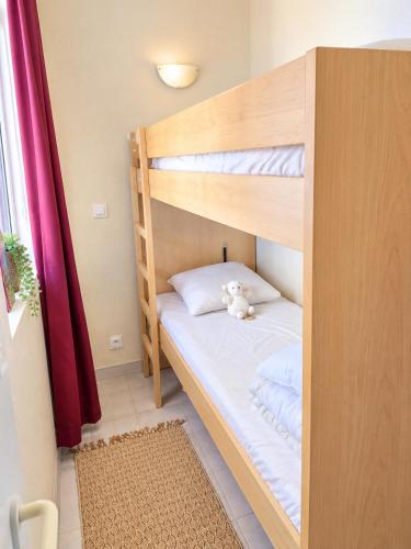 Studio CAP ESTEREL centre village