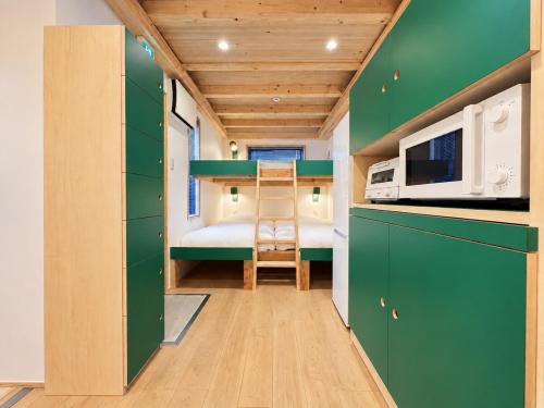 FLAT 03 Forest