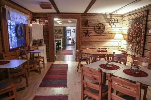 Restaurant o iba pang lugar na makakainan sa Lodge 67°N Lapland