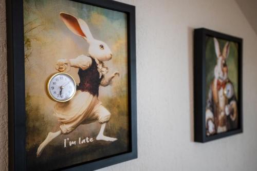 Bright Apartment in central Basel - Special WHITE RABBIT 32 Apartment, Basel, up to 6 guests