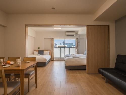 ESLEAD HOTEL Namba Kuromon