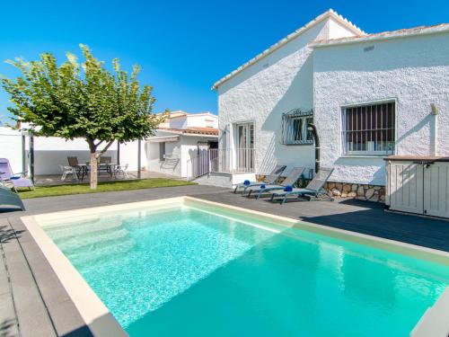 Holiday Home Antonia by Interhome
