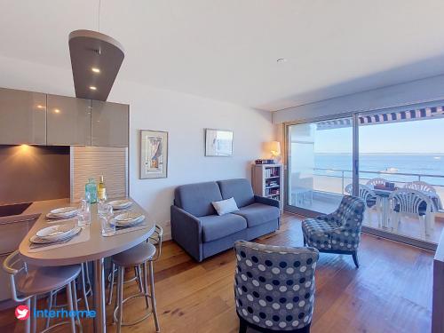 Apartment Les Caravelles by Interhome