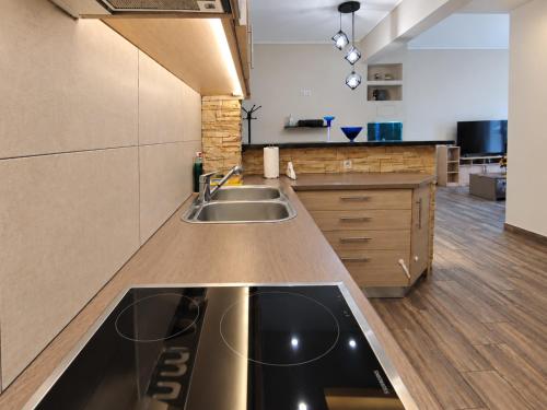 Zografou Two Bedroom Apartment Near Central Athens