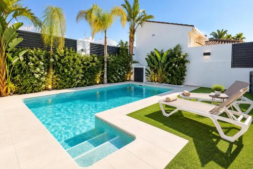Stylish Villa with pool