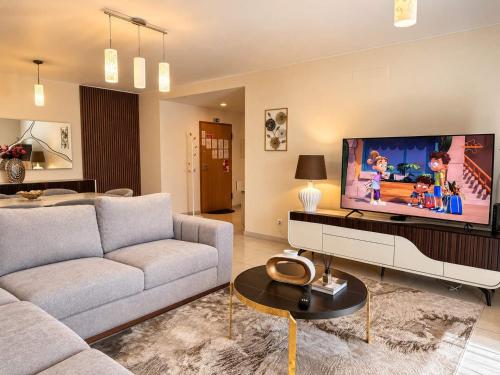 Atlantic Pearl Apartment Sea View Family Retreat in Canico