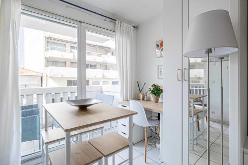 Charming Studio with balcony & pool -Heart of Nice
