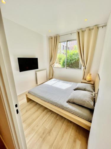 Appartement moderne Paris 20e proche du métro