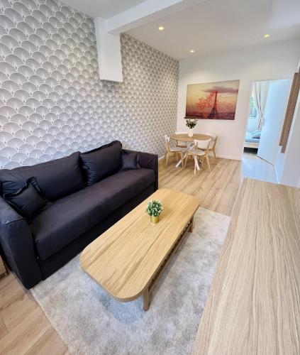 Appartement moderne Paris 20e proche du métro